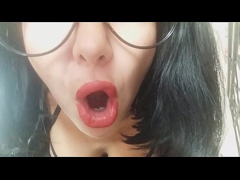 ❤️ ທີ່​ຮັກ, ແມ່​ລ້ຽງ​ຂອງ​ທ່ານ​ຈະ​ບໍ່​ໃຫ້​ທ່ານ​ໄປ​ໂຮງ​ຮຽນ​ມື້​ນີ້ ... ຂ້າ​ພະ​ເຈົ້າ​ຕ້ອງ​ການ​ທ່ານ​ຫຼາຍ​ເກີນ​ໄປ ... ❤️❌ ໜັງໂປ້ພາສາລັດເຊຍ ທີ່ lo.appassistance.ru